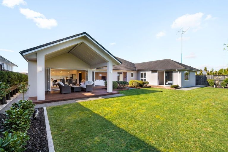 Photo of property in 11 Batten Drive, Flagstaff, Hamilton, 3210