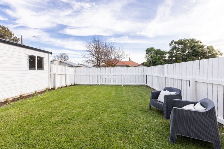 Photo of property in 14 Savage Crescent, Marewa, Napier, 4110