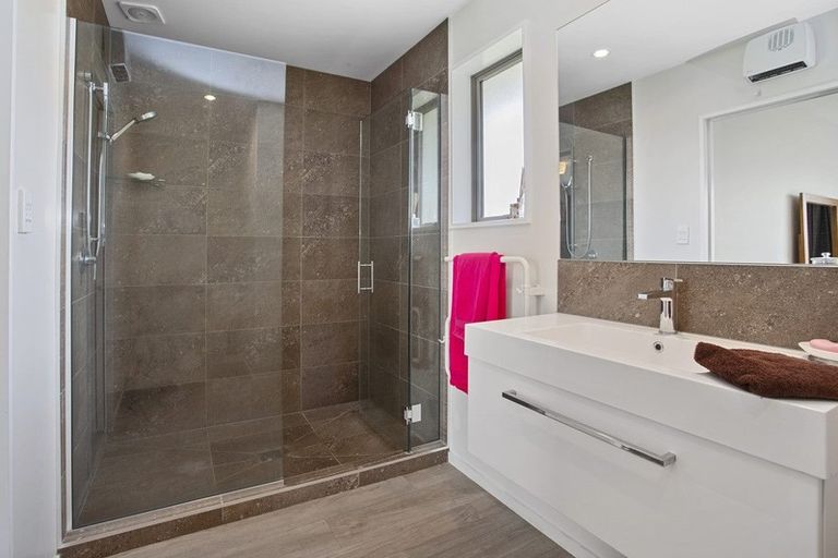 Photo of property in 2 Brockelbank Drive, Kaiapoi, 7630