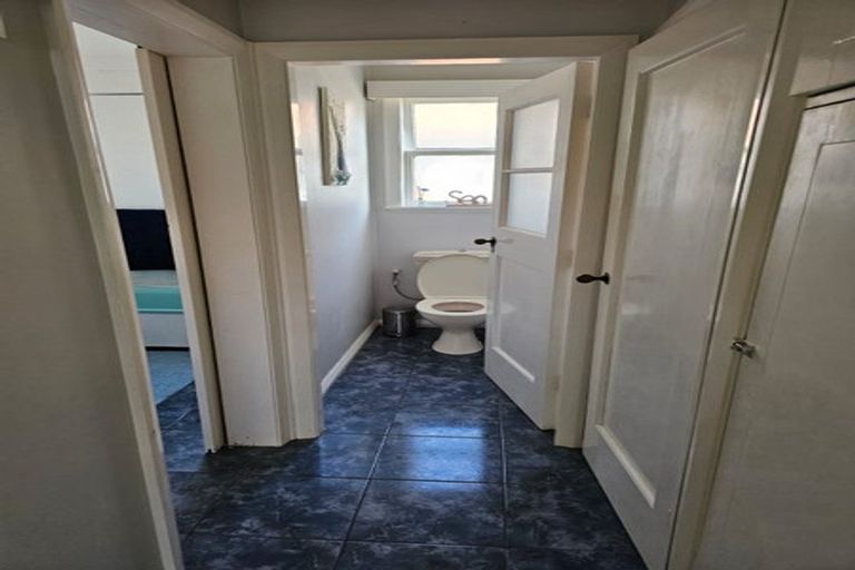 Photo of property in 125 Waiwhetu Road, Waterloo, Lower Hutt, 5011