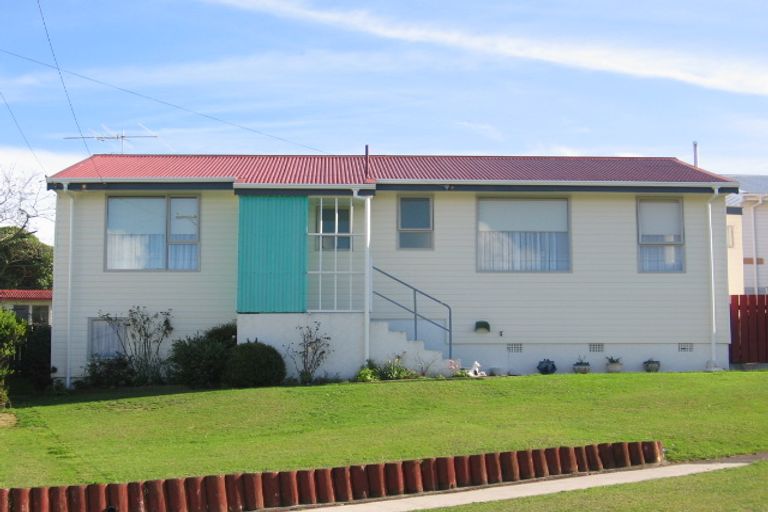 Photo of property in 9 Arero Place, Titahi Bay, Porirua, 5022