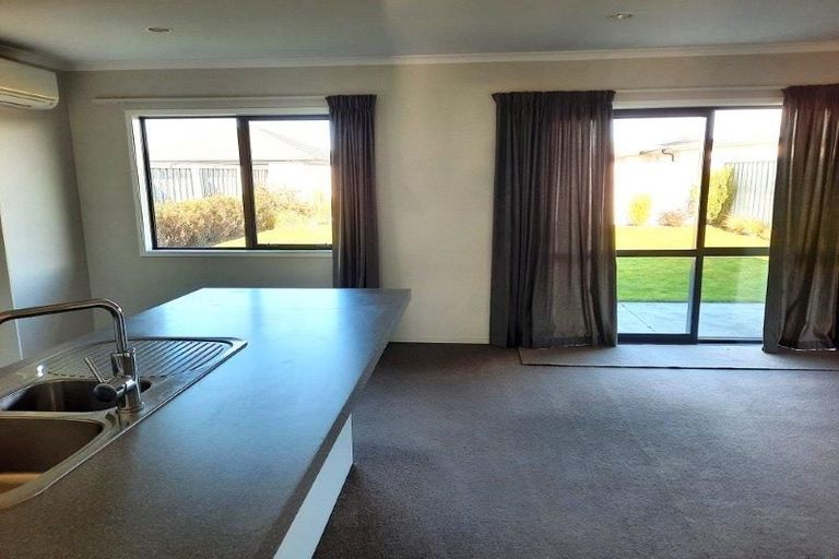 Photo of property in 31 Pakohe Street, Pegasus, 7612