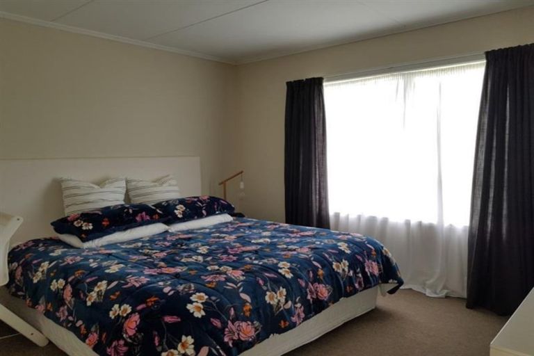 Photo of property in 12 Veronica Place, Bell Block, New Plymouth, 4312