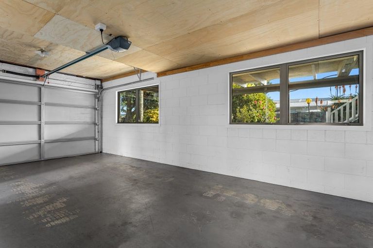 Photo of property in 187 Harbour Road, Ohope, 3121