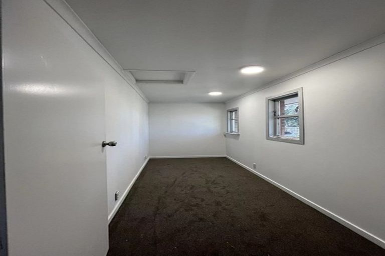 Photo of property in 54 Main South Road, Sockburn, Christchurch, 8042