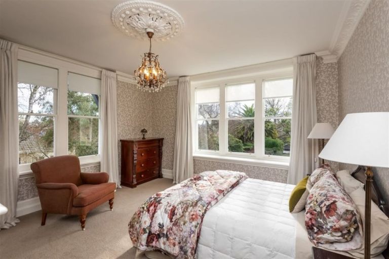 Photo of property in Chilcombe Homestead, 4 Medbury Terrace, Fendalton, Christchurch, 8041