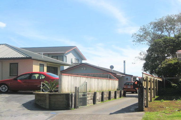 Photo of property in 66 Brois Street, Frankleigh Park, New Plymouth, 4310