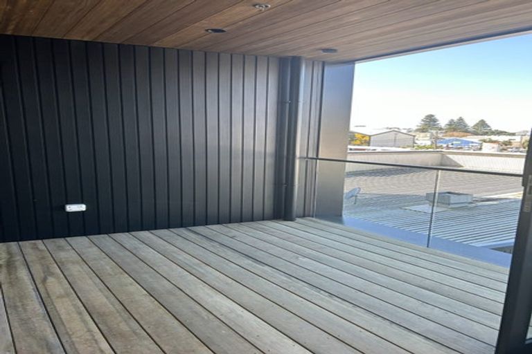 Photo of property in 211/32 Anzac Road, Browns Bay, Auckland, 0630