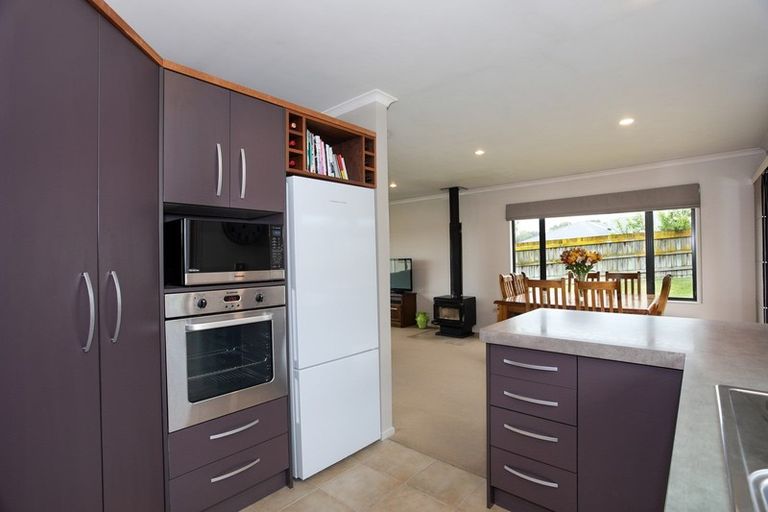 Photo of property in 4 Logan Grove, Feilding, 4702