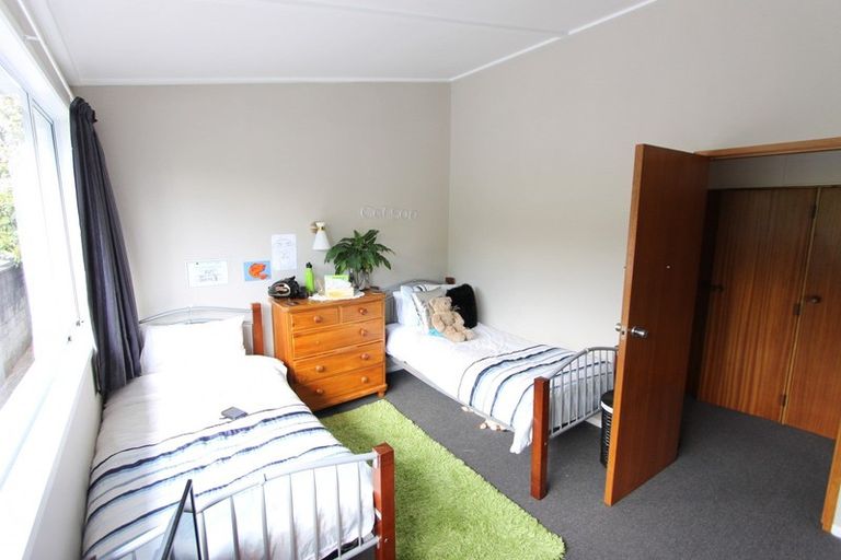 Photo of property in 12 Hilden Place, Hilltop, Taupo, 3330