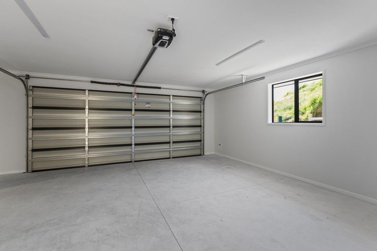 Photo of property in 64 Fernbrook Drive, Hurworth, New Plymouth, 4310