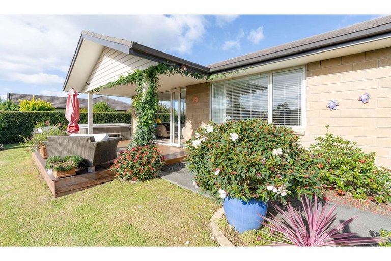 Photo of property in 14 Borneo Boulevard, Kerikeri, 0230