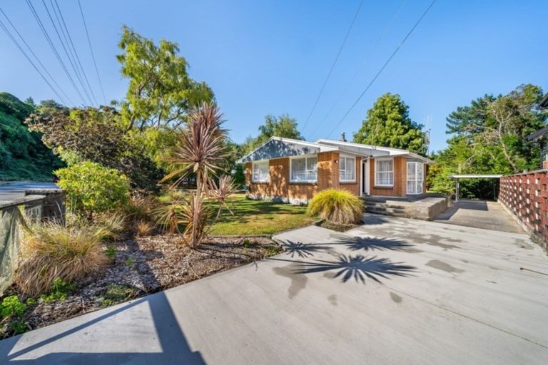 Photo of property in 52 Maymorn Road, Te Marua, Upper Hutt, 5018
