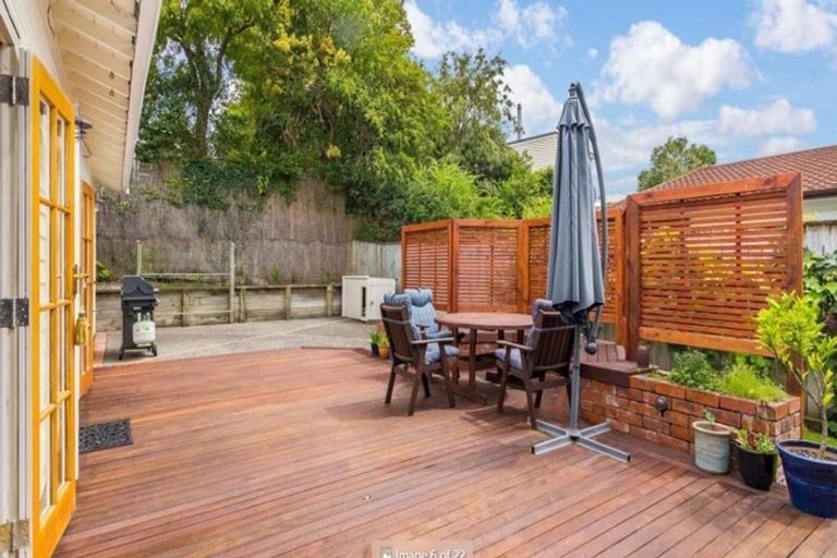 Photo of property in 10 Gloucester Street, Silverstream, Upper Hutt, 5019