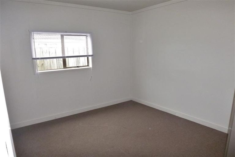Photo of property in 27 John Walker Drive, Manurewa, Auckland, 2102