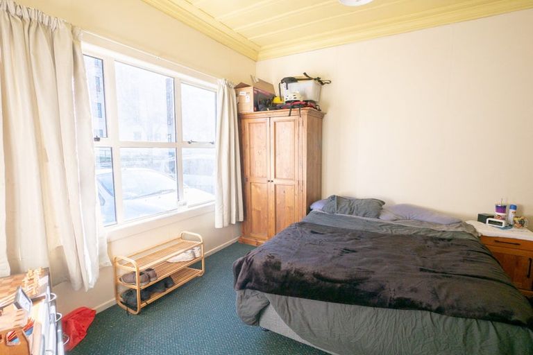 Photo of property in 247 Castle Street, Dunedin Central, Dunedin, 9016