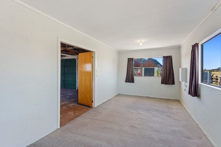 Photo of property in 13 Brendan Drive, Te Horo Beach, Otaki, 5581