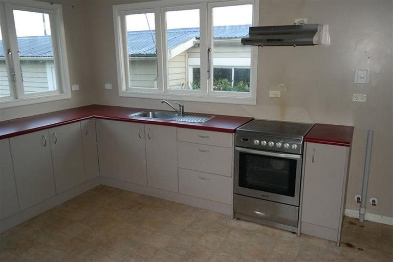 Photo of property in 20 Holdaway Street, Riversdale, Blenheim, 7201