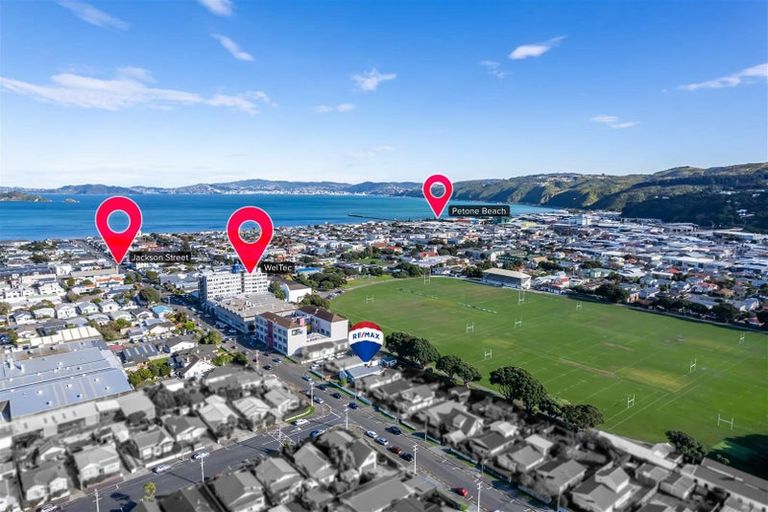 Photo of property in 43 Kensington Avenue, Petone, Lower Hutt, 5012