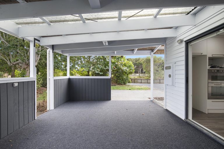 Photo of property in 113 Storey Road, Otaua, Waiuku, 2682
