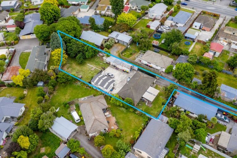 Photo of property in 6 Awatea Road, Hornby, Christchurch, 8042