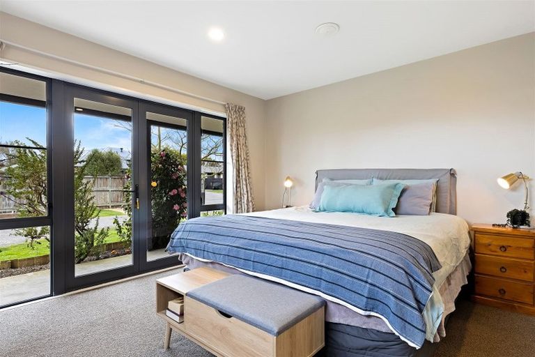 Photo of property in 2 Raymond Orr Meadows, Rangiora, 7400