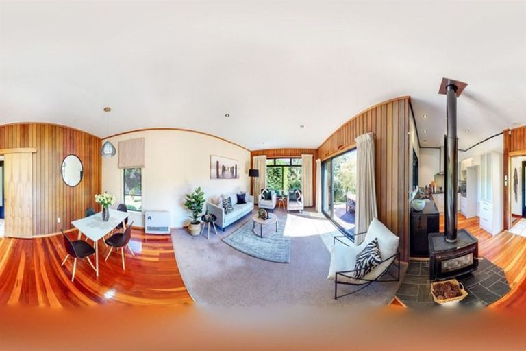 Photo of property in 5 Lillian Street, Belmont, Lower Hutt, 5010