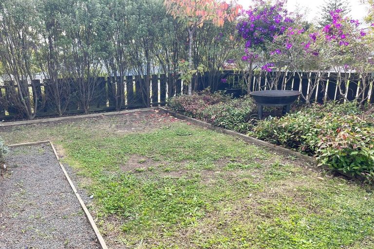Photo of property in 1 Heri Lane, Westgate, Auckland, 0814