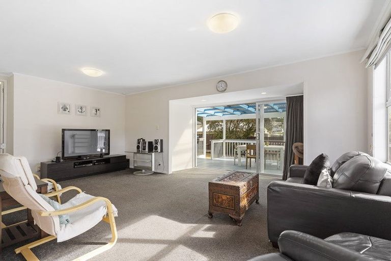 Photo of property in 118 Aberdeen Place, Whangamata, 3620