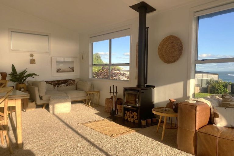 Photo of property in 8 Wainamu Road, Raglan, 3297