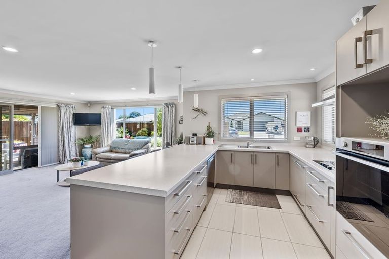 Photo of property in 20 Gilchrist Place, Kaiapoi, 7630