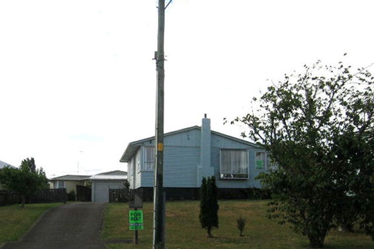 Photo of property in 10 Parry Road, Mount Wellington, Auckland, 1062