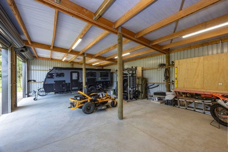 Photo of property in 43 Awatiro Drive, Kaukapakapa, 0871