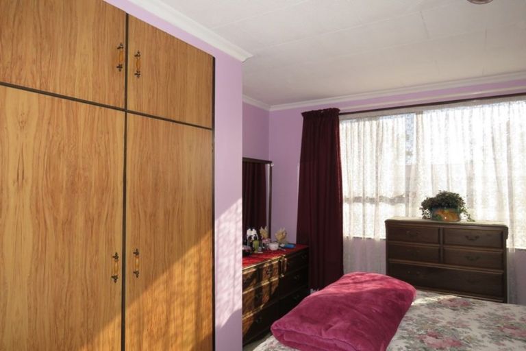 Photo of property in 3 Romilly Street, Westport, 7825