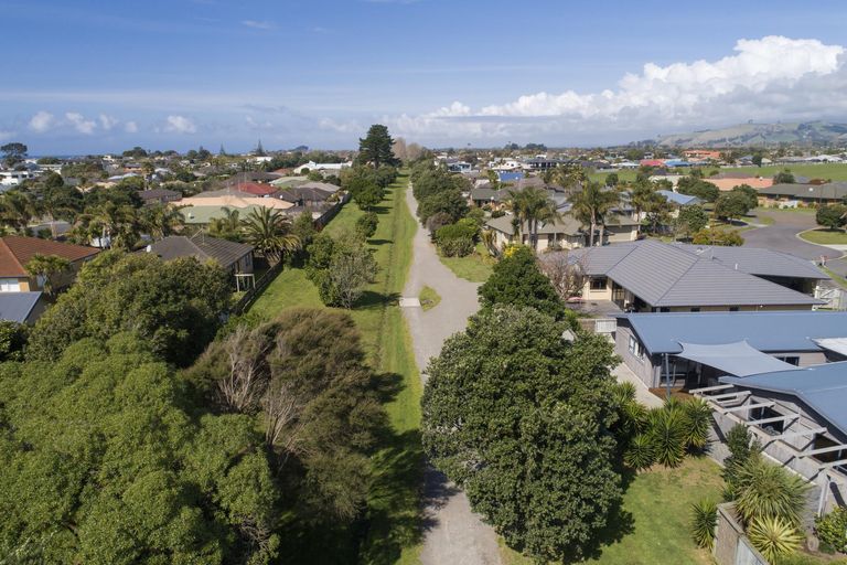 Photo of property in 40a Pacific View Road, Papamoa Beach, Papamoa, 3118
