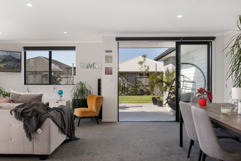 Photo of property in 4 Dunkeld Drive, Papamoa, 3118