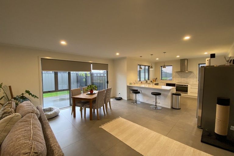 Photo of property in 17 Pelorus Avenue, Poraiti, Napier, 4112