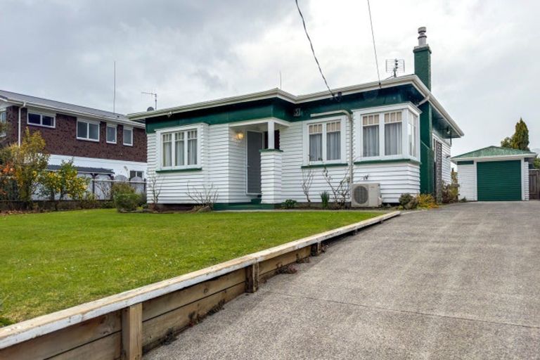 Photo of property in 10 Aorangi Road, Paeroa, 3600