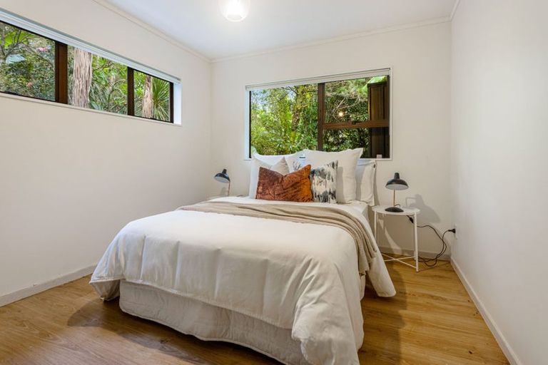 Photo of property in 56 Tanekaha Road, Titirangi, Auckland, 0604