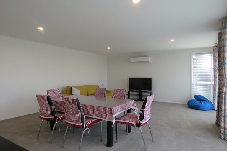 Photo of property in 11 George West Square West, Wigram, Christchurch, 8025