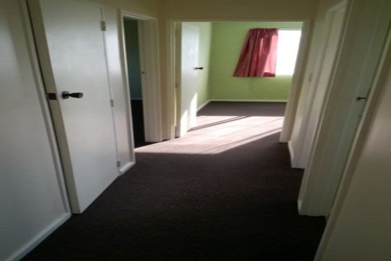 Photo of property in 98 Roberts Line, Kelvin Grove, Palmerston North, 4414