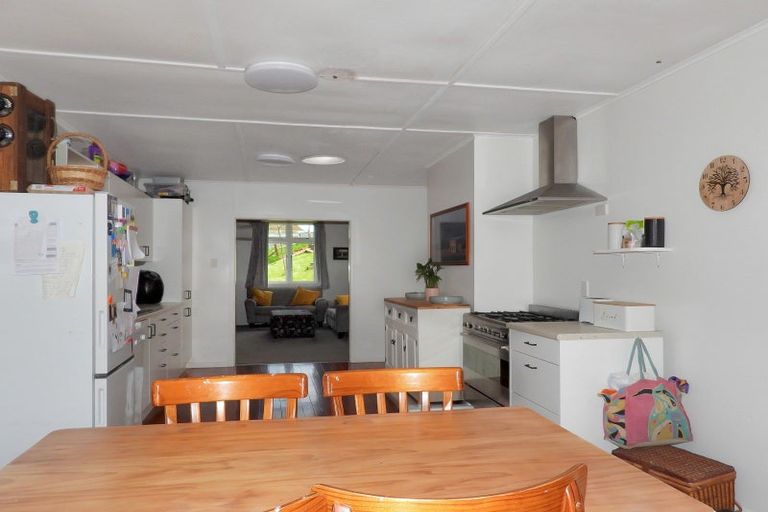 Photo of property in 60 Beach Road, South Hill, Oamaru, 9400