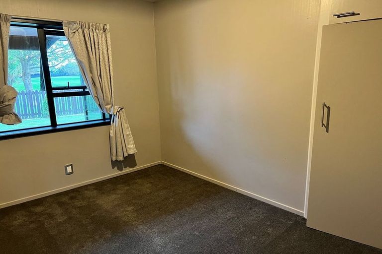 Photo of property in 47b Solomon Avenue, Redwood, Christchurch, 8051