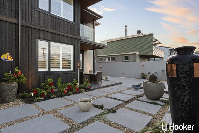 Photo of property in 18 Dillon Street, Waihi Beach, 3611