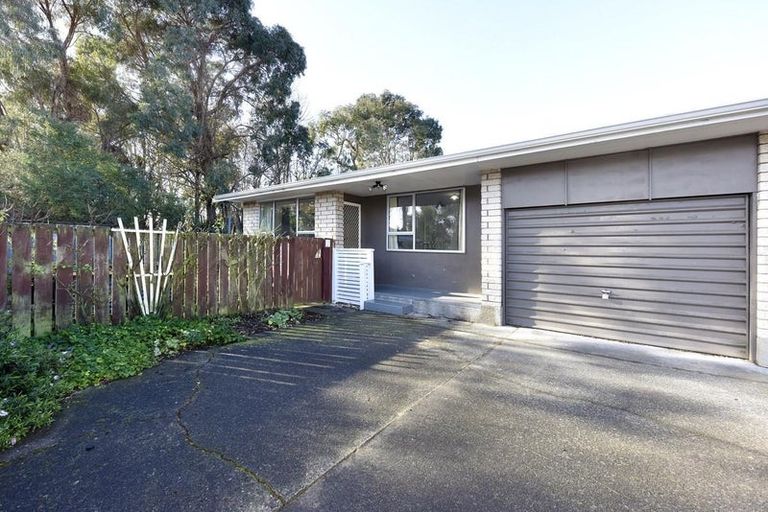 Photo of property in 2/36 Compton Street, Woolston, Christchurch, 8062