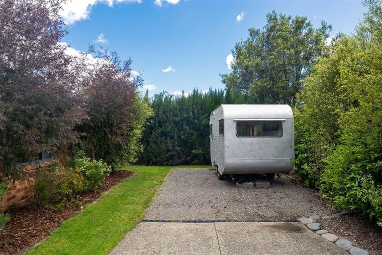 Photo of property in 8 Ngawhatu Road, Stoke, Nelson, 7011