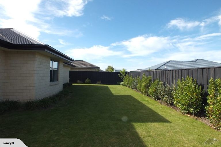 Photo of property in 4 Tommy Street, Pegasus, 7612