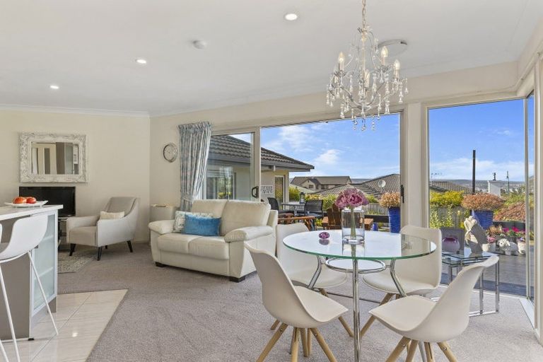 Photo of property in 17 Acacia Bay Road, Nukuhau, Taupo, 3330