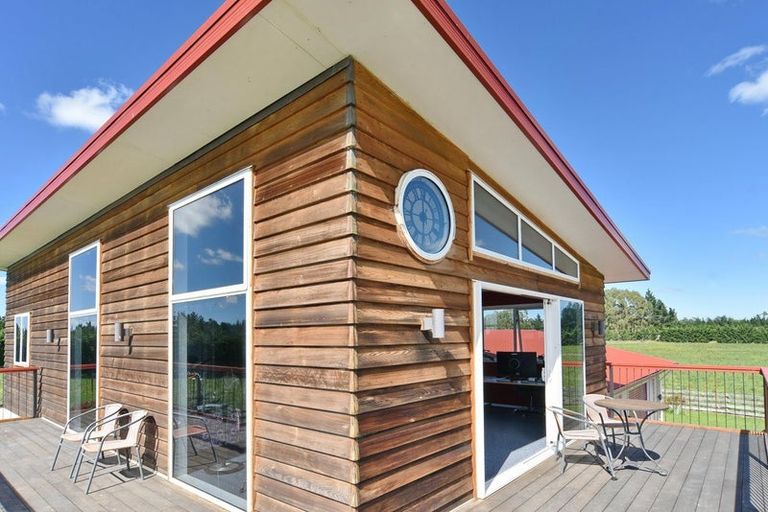 Photo of property in 379 No 10 Road, Swannanoa, Rangiora, 7476