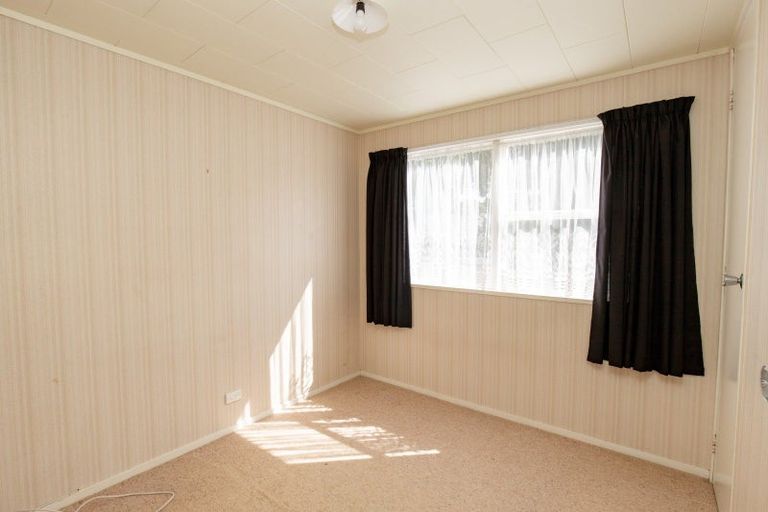 Photo of property in 36 Pipiroa Road, Ngatea, 3503